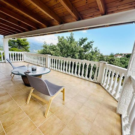 Villa Vista Himarë Eksteriør billede