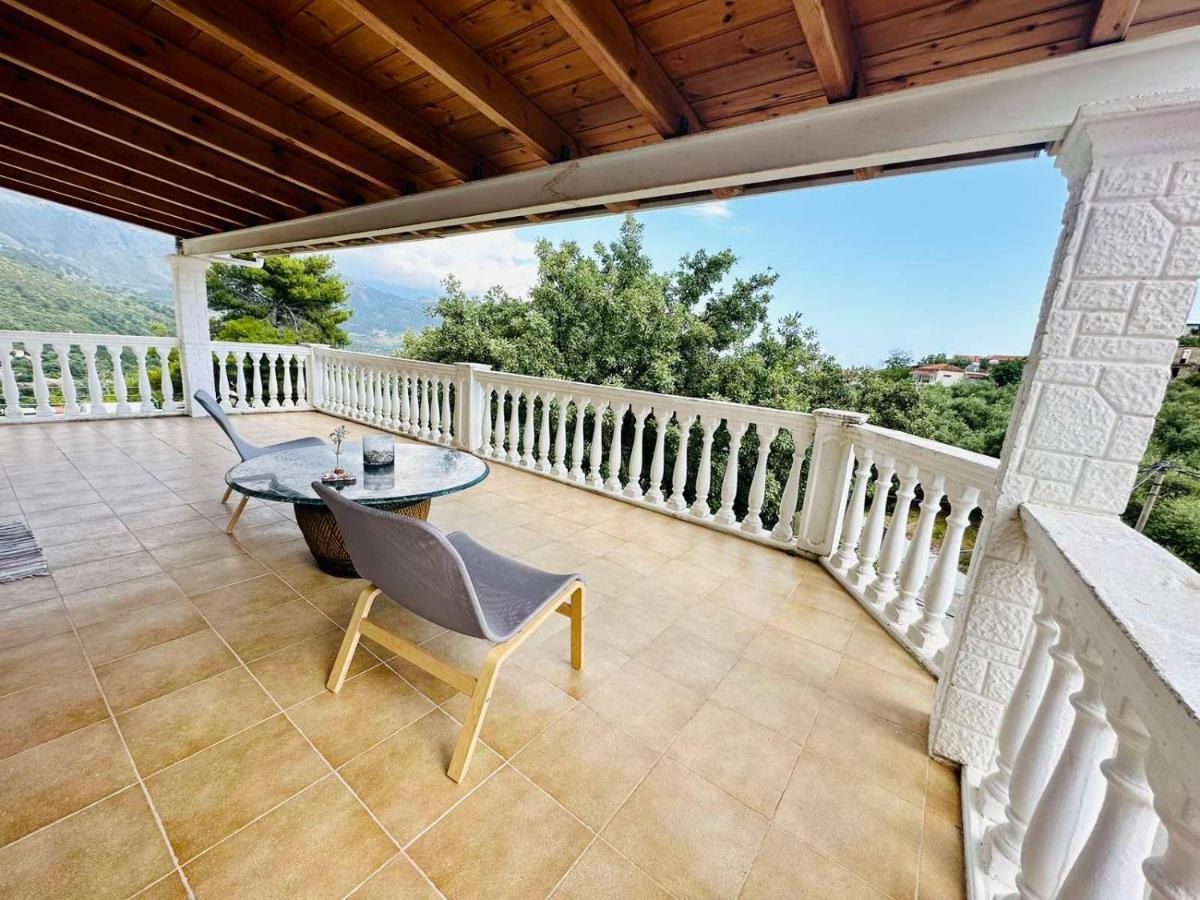 Villa Vista Himarë Eksteriør billede